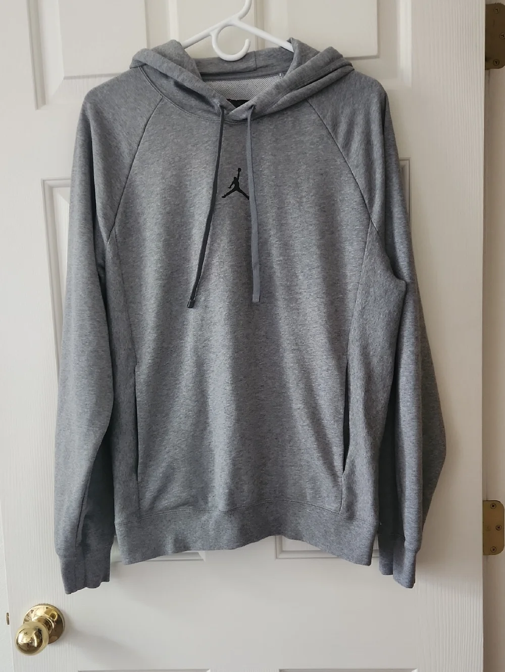 Jordan Gray Pullover Dri-fit Hoodie with Jumpman Logo & Side Pockets